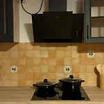Arthur 22 Apartment