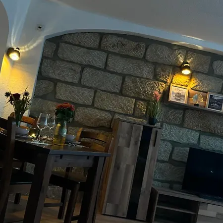 Apartman Arthur 22 *
